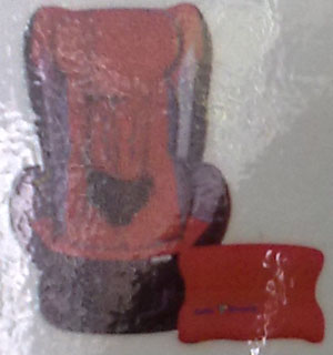 Safe n Sound Maximo baby convertible car seat in red color.